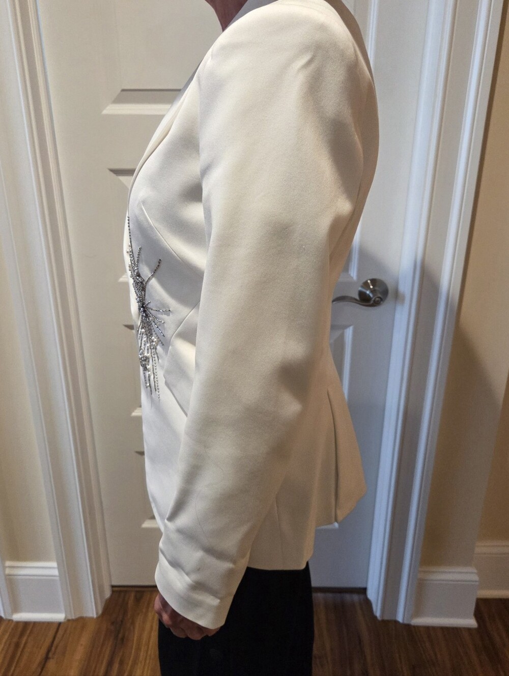 White House Black Market Winter White Beaded Starburst Blazer - Picture 6 of 6